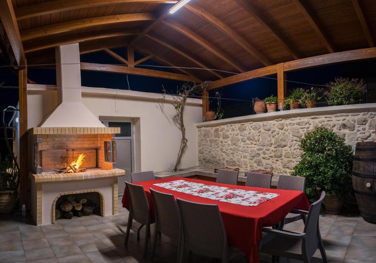 Tholos Arkhondiki Экстерьер фото